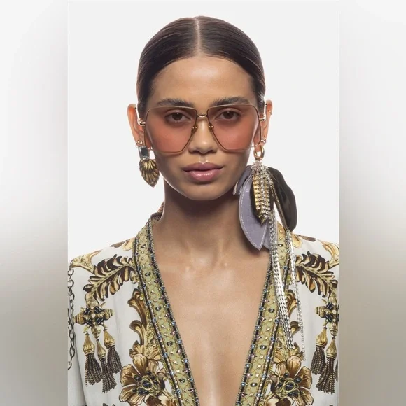 CAMILLA “Step on Board” pink gold oversized 70s style  display picture 3
